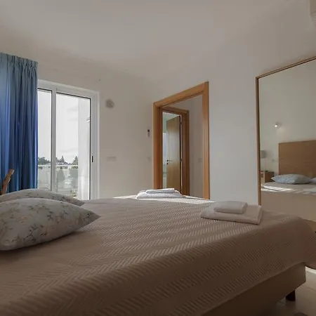Hello Villas Aparthotel Carvoeiro (Lagoa)