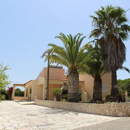 Edem Villa