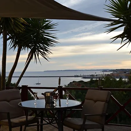 Encosta Da Luxury Acomodação com café da manhã 