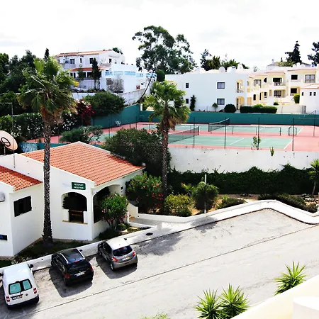 Apartamento Monte Dourado *