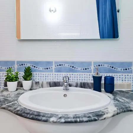 Apartment Sitio Do Raposo - - Wifi, Ac, & Center 200m *