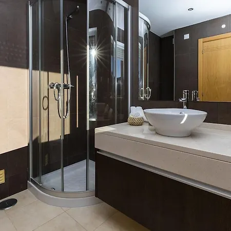 Aparthotel Hello Villas Carvoeiro (Lagoa)
