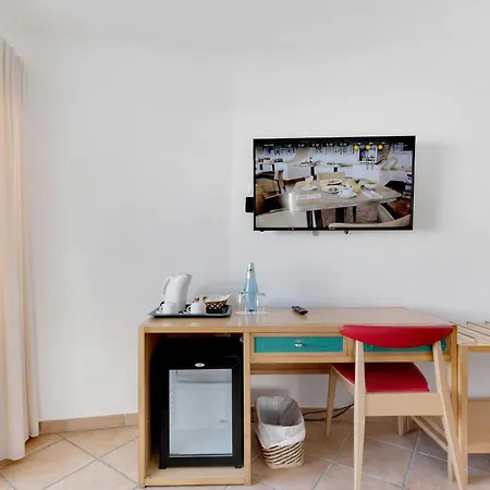 Hotel Plaza Carvoeiro (Lagoa)