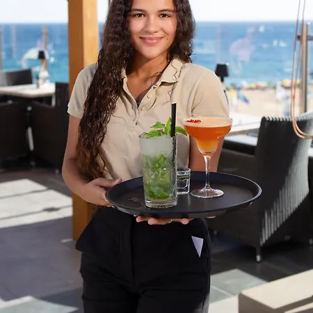Hotel Plaza 3*