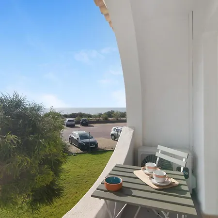 Apartment Garden And Sea View
