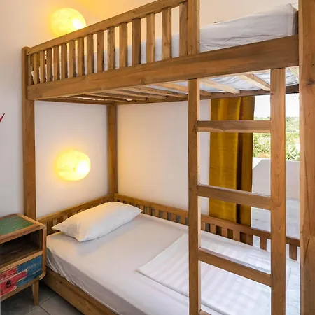 Casa Tuia Acampamento Carvoeiro (Lagoa)