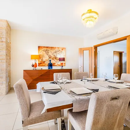 Golden Bay By Algarve Vacation Villa