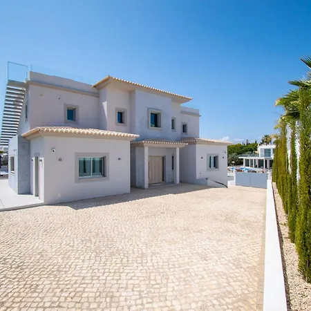 Villa Casa Da Lua - Luxury 4-bedroom With Pool *