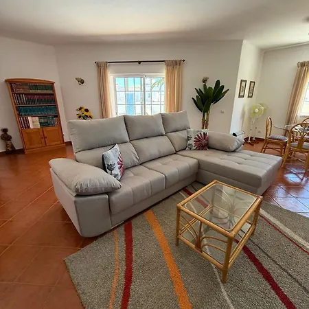 Villa Barros By Galantevasques
