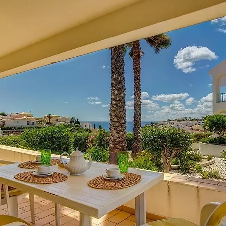 Apartamento Monte Dourado *