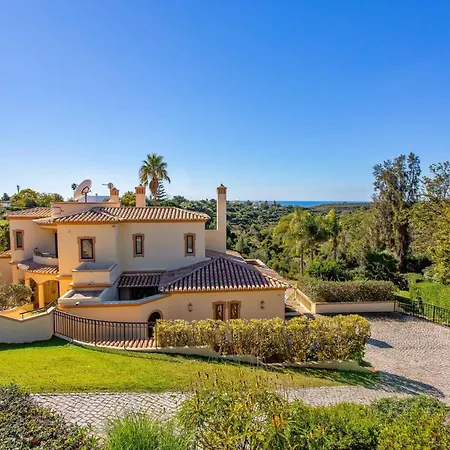 Villa Racanda By