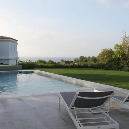 Luxurious Algarve Lux 5 Bedrooms Private Heatable Pool 300m From The Carvoeiro (Lagoa)