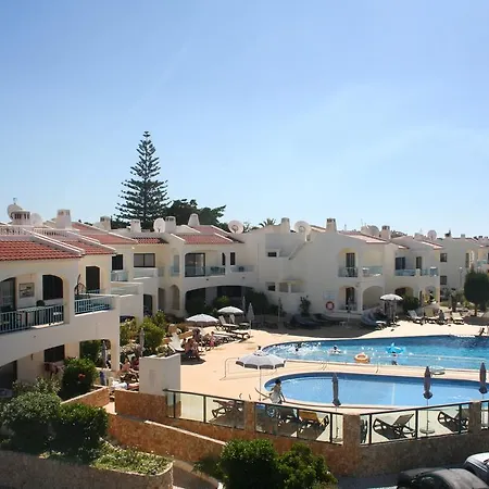 Apartamento Monte Dourado