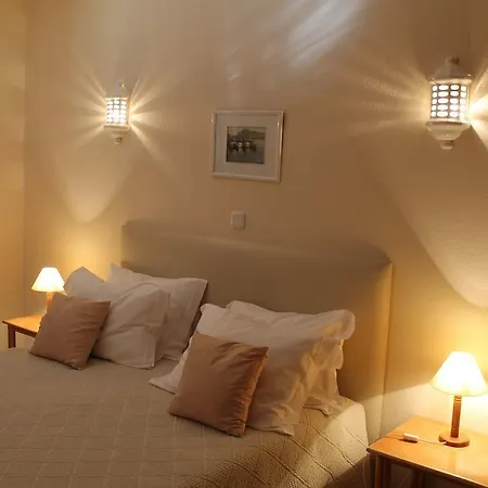 Hotel Monte Dourado 3*