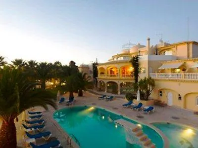 Hotel Vila Domilu Carvoeiro (Lagoa)