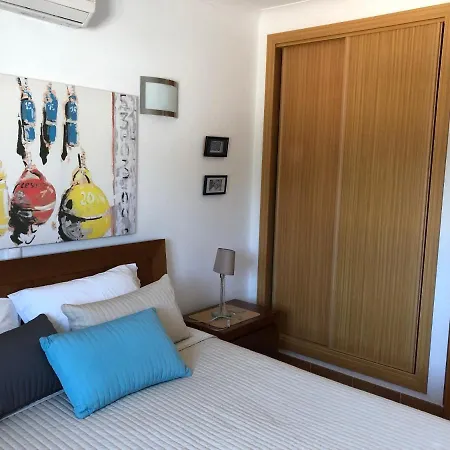 Algarve, Carvoeiro Centre-ville, Recent En Duplex Pour 5 Personnes