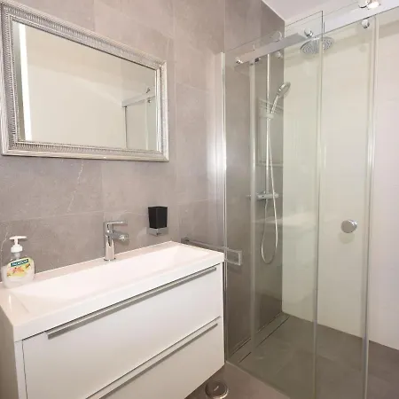 Modern With Swimming Pool Near Carvoeiro Villa Carvoeiro (Lagoa)