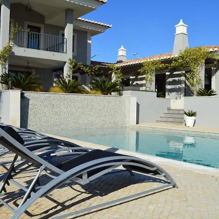 Villa Modern With Swimming Pool Near Carvoeiro *