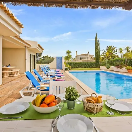 Villa Sarana By