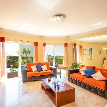 Dominica Villa Carvoeiro (Lagoa)