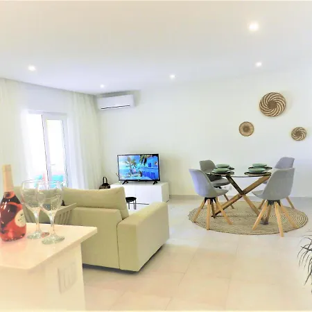 Boutique Apartment *