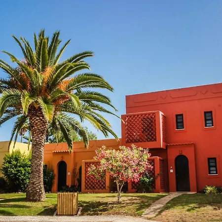 Colina Village Resort