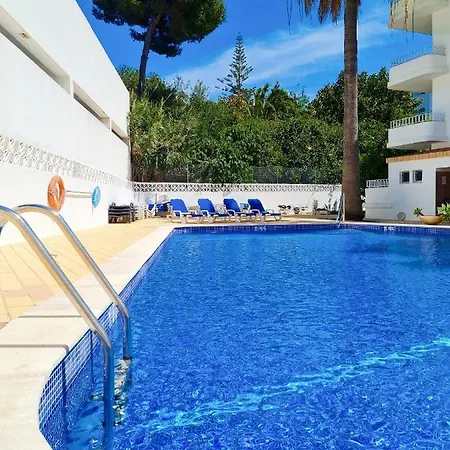 Apartment Casa Tombua - Pool - & Center 300m - Ac - Wifi