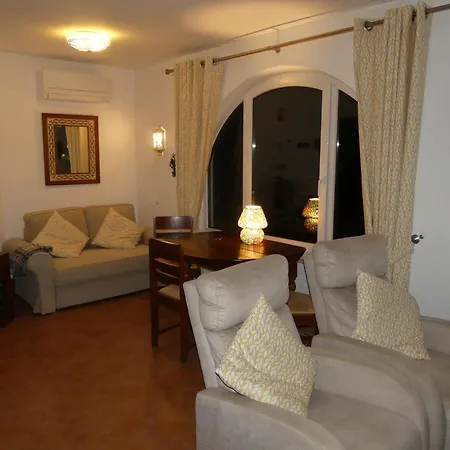 Castellohouse, The Sea View, In Front Of *