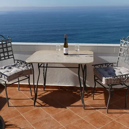 Castellohouse, The Sea View, In Front Of Apartment