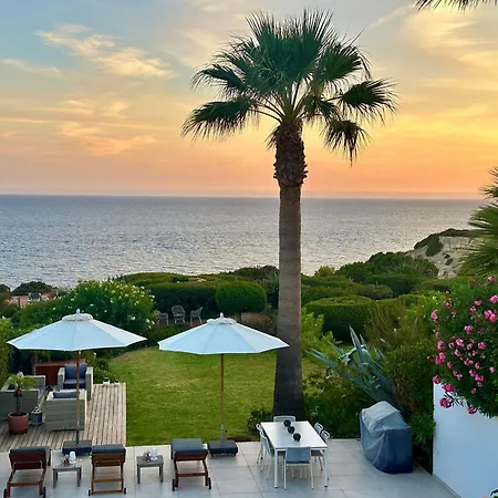 Casa Girassol Holiday home *