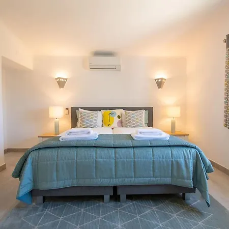 Lavanda Magnificent Five Bedroom * Carvoeiro (Lagoa)