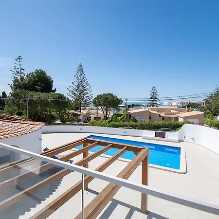 Villa Lavanda Magnificent Five Bedroom *