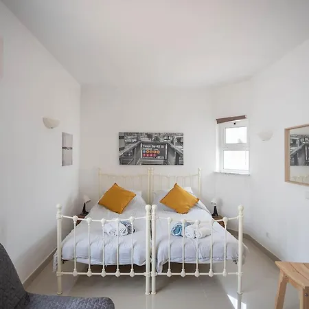16 Centeanes - Fabulous Location Just Short Walk T Villa Carvoeiro (Lagoa)