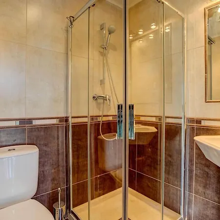 Villa Casa Ninho - Spacious 5 Bedroom *