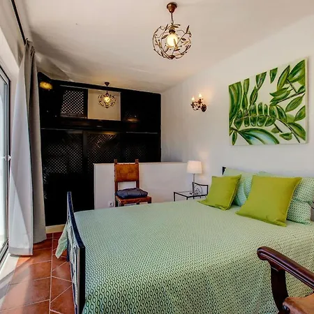 Casa Ninho - Spacious 5 Bedroom
