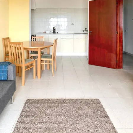 Seaside Serenity: Carvoeiro Beachfront