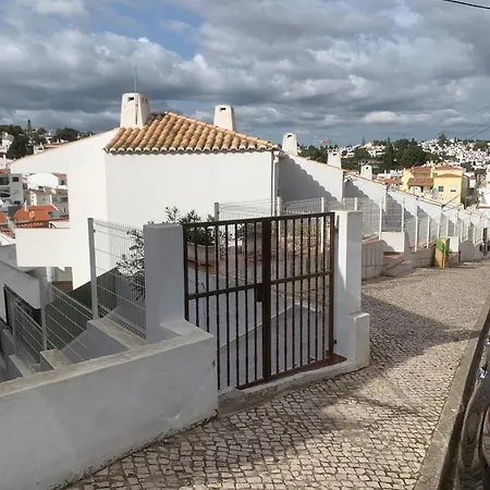 Casa Burguesa *