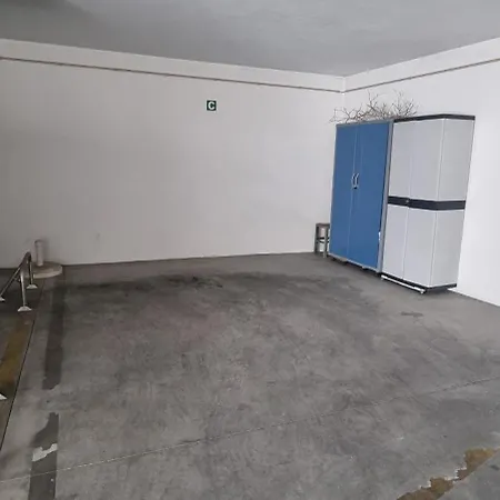 Apartment Fm