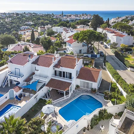 Comfortable In Carvoeiro, Algarve