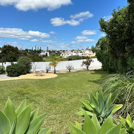 Tara Christina Villa Carvoeiro (Lagoa)