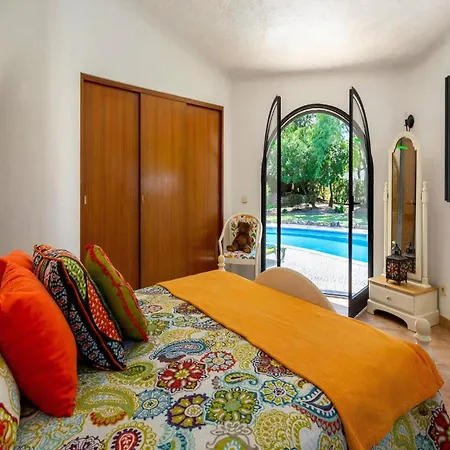 Moorish Style 3 Bedrooms Azure Vista Private Swimming Pool Close To Amenities Algarve Villa *