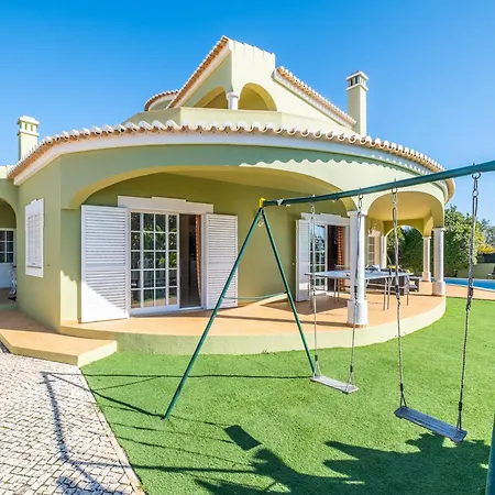 Spacious Fenced * Carvoeiro (Lagoa)