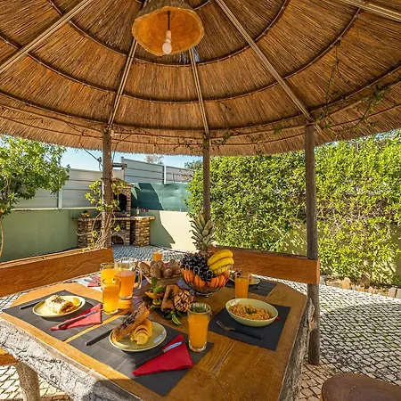 Villa Spacious Fenced Carvoeiro (Lagoa)