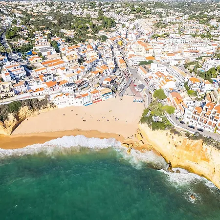 Spacious Fenced Carvoeiro (Lagoa)
