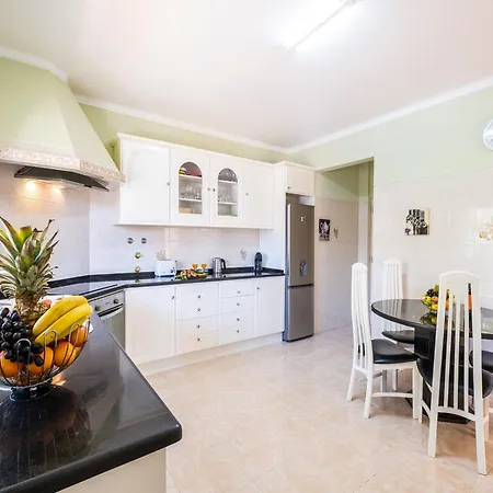 Spacious Fenced Villa