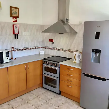 Luxury Algarve 4 Bedrooms Casa Do Luar Magico Sea Views Perfect For Families Carvoeiro *