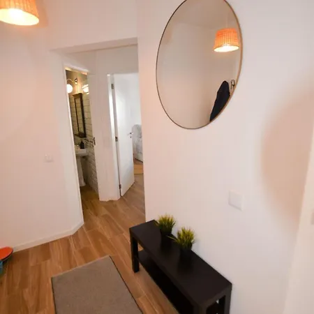 Familienfreundliche In Mit Privatbalkon Carvoeiro (Lagoa)