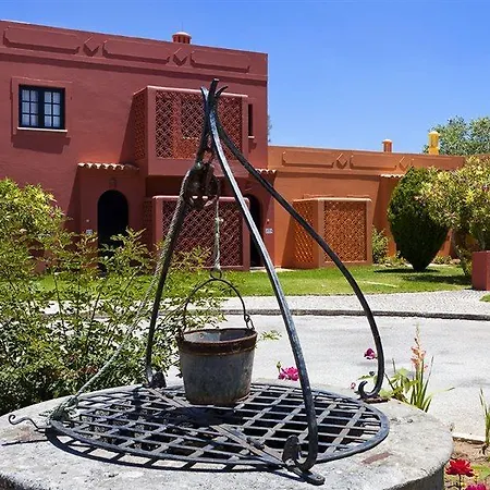 Colina Village Resort