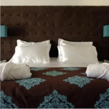 Hotel Vila Domilu Carvoeiro (Lagoa)
