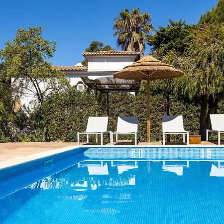 Carvoeiro Grande: Spacious 16-bedroom Algarve Retreat With Private Pool * Carvoeiro (Lagoa)